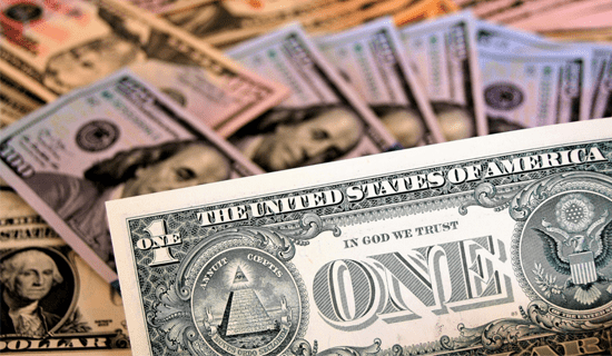 Hoy, el índice del dólar estadounidense está tratando de subir antes de la publicación de las Minutas del FOMC.